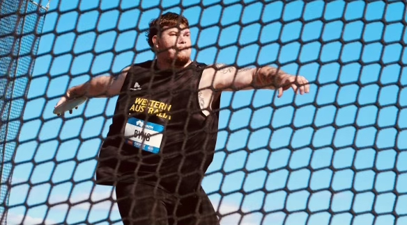 Myles: Men’s 2kg Discus